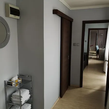 Free Parking Apartment
