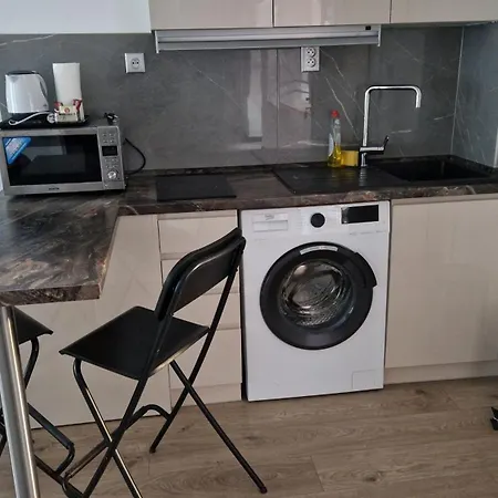 Free Parking Apartment *