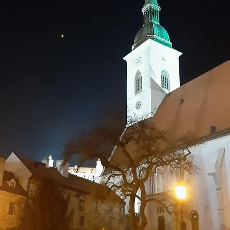 アパートメント レジデンス *