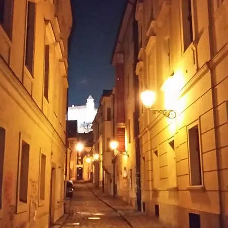 アパートメント レジデンス